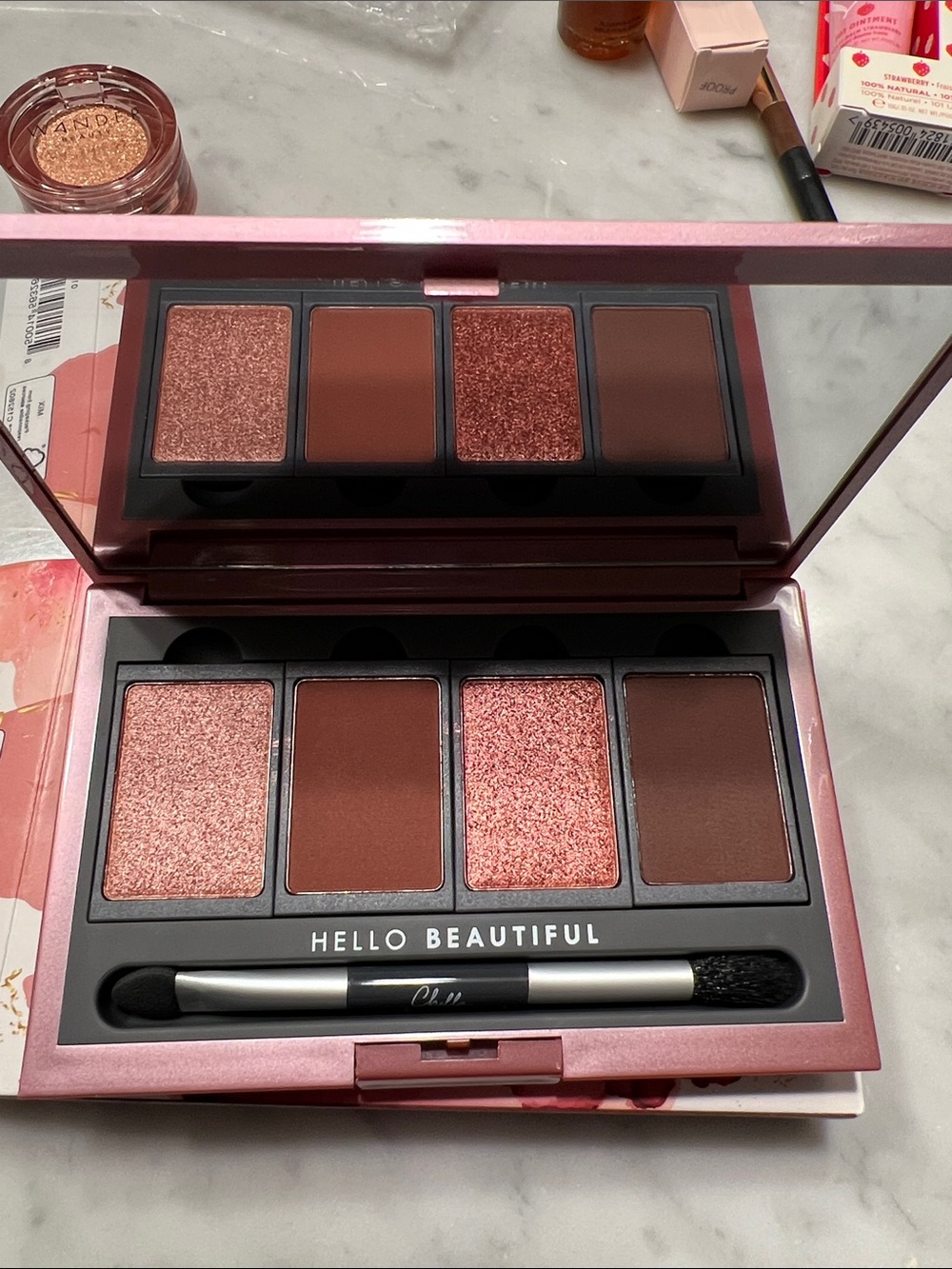 Chella Eyeshadow pallet